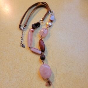 N1424 Silpada pink necklace